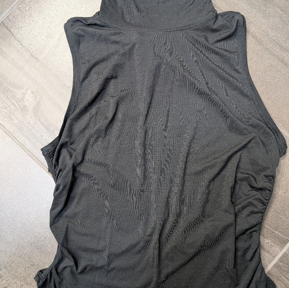 Lululemon Athletica Gray Tank Top